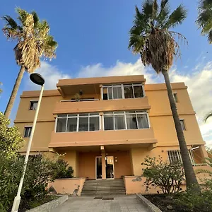 https://casa-ngeles.in-canary-islands.com